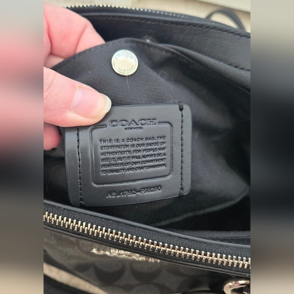 Coach mini Christie Carryall Satchel crossbody - Picture 4 of 7